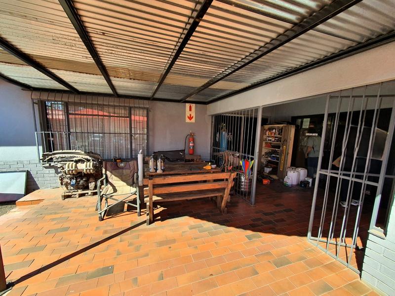 4 Bedroom Property for Sale in Sinoville Gauteng
