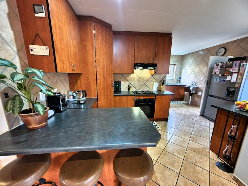3 Bedroom Property for Sale in Theresa Park Gauteng