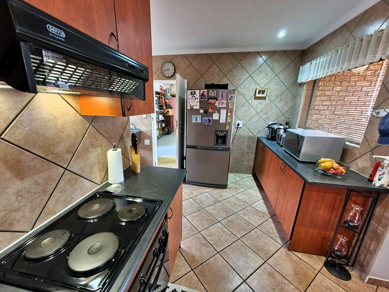 3 Bedroom Property for Sale in Theresa Park Gauteng