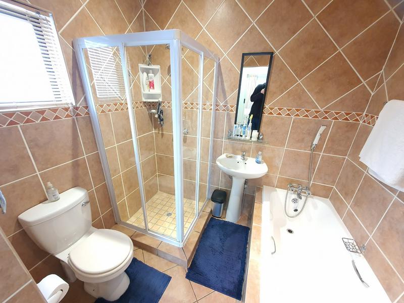 3 Bedroom Property for Sale in Theresa Park Gauteng