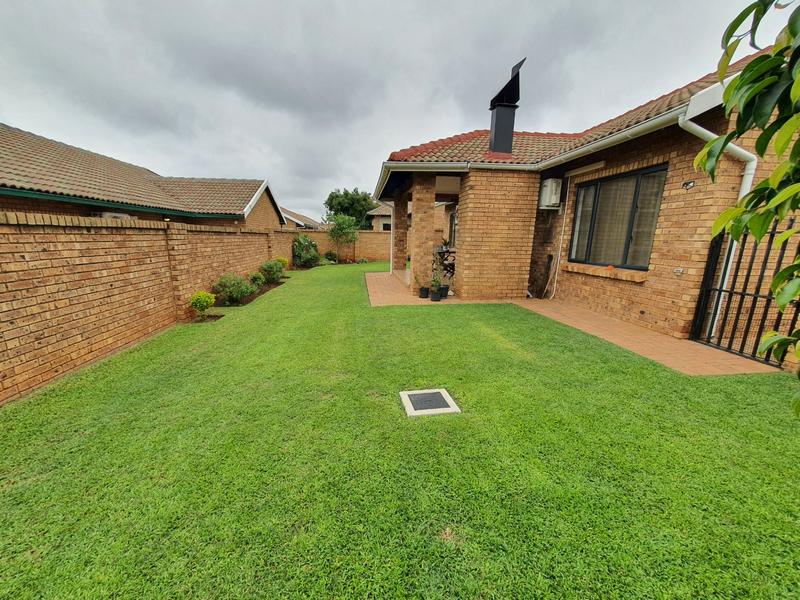3 Bedroom Property for Sale in Theresa Park Gauteng