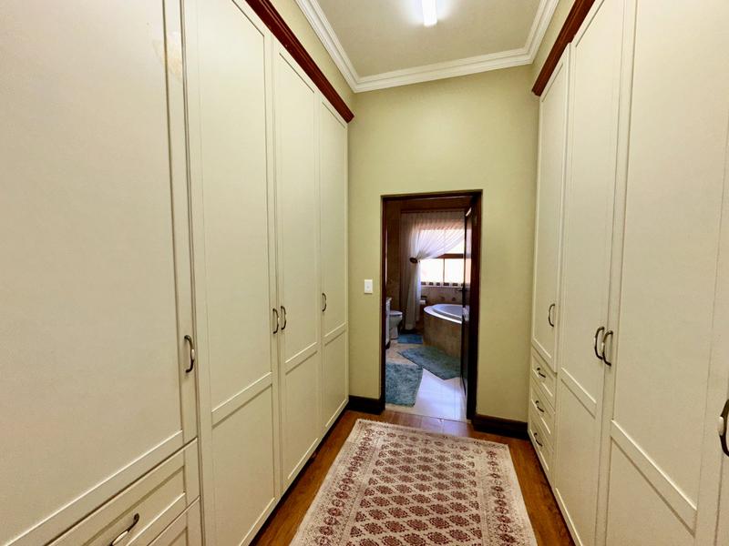 4 Bedroom Property for Sale in Waterlake Farm Lifestyle Estate Gauteng