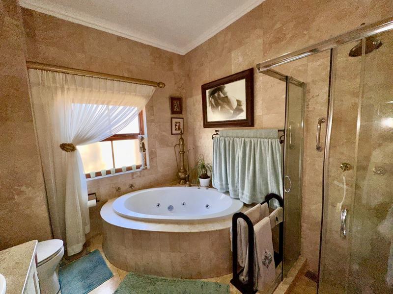 4 Bedroom Property for Sale in Waterlake Farm Lifestyle Estate Gauteng