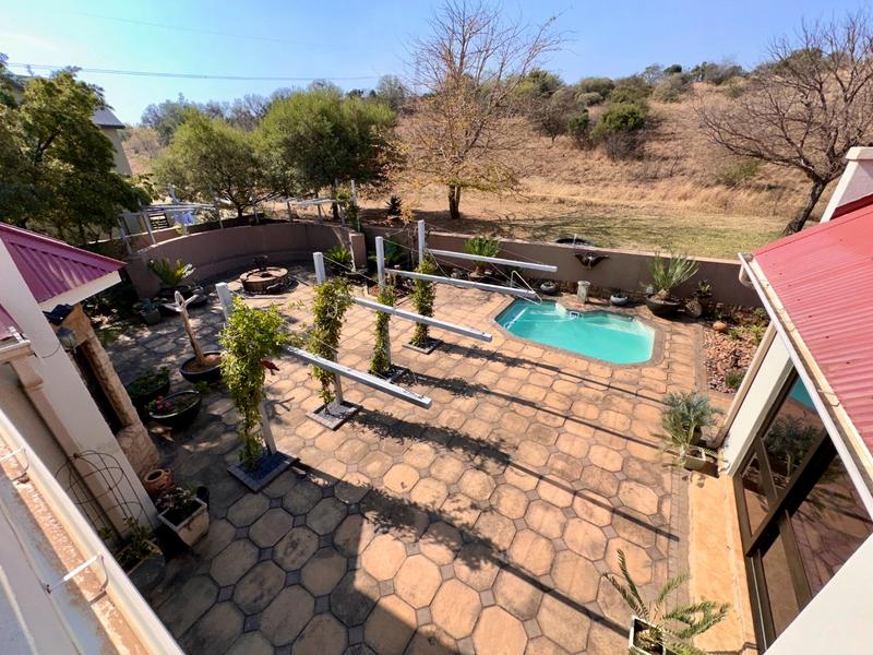 4 Bedroom Property for Sale in Waterlake Farm Lifestyle Estate Gauteng