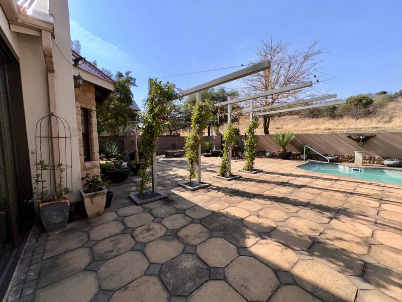 4 Bedroom Property for Sale in Waterlake Farm Lifestyle Estate Gauteng