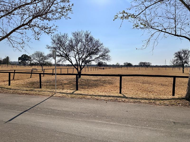 4 Bedroom Property for Sale in Waterlake Farm Lifestyle Estate Gauteng