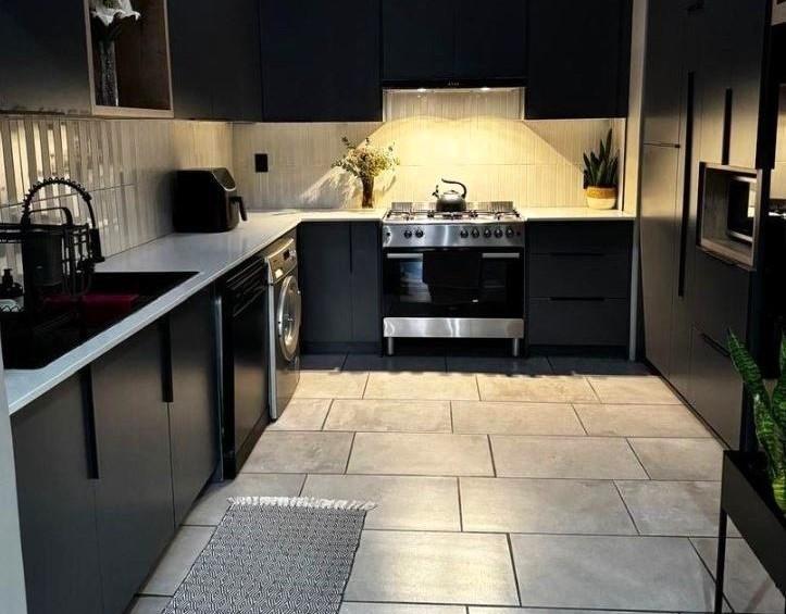 4 Bedroom Property for Sale in Freeway Park Gauteng