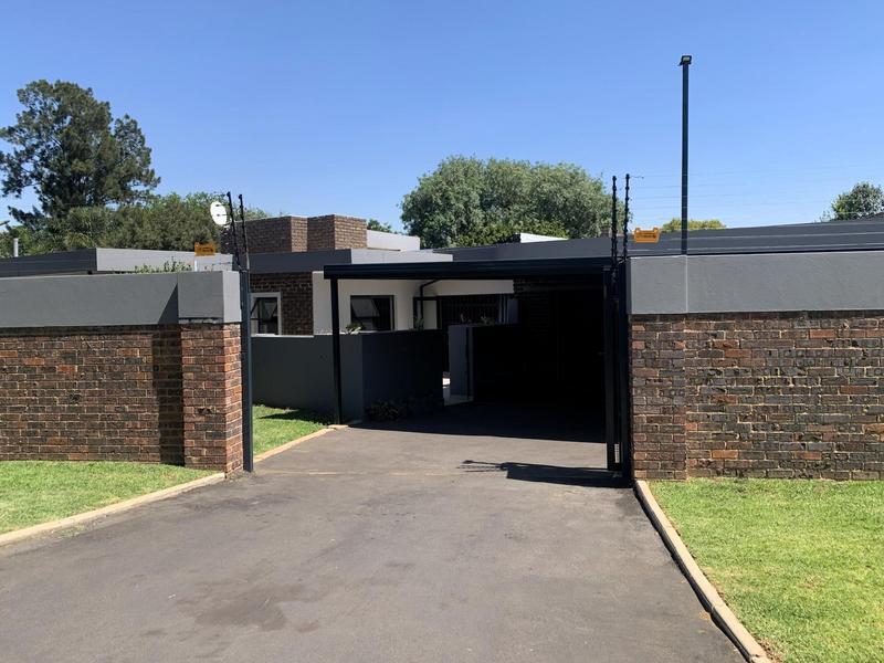 4 Bedroom Property for Sale in Freeway Park Gauteng