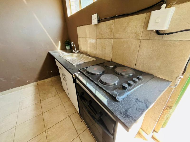 To Let 1 Bedroom Property for Rent in Gerdview Gauteng