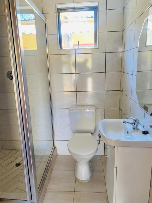 To Let 1 Bedroom Property for Rent in Bruma Gauteng