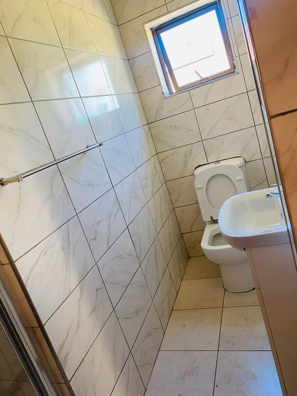 To Let 1 Bedroom Property for Rent in Bruma Gauteng