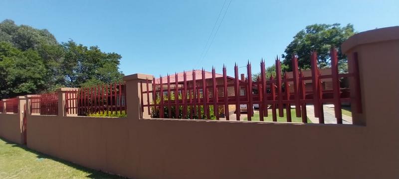 3 Bedroom Property for Sale in Fishers Hill Gauteng