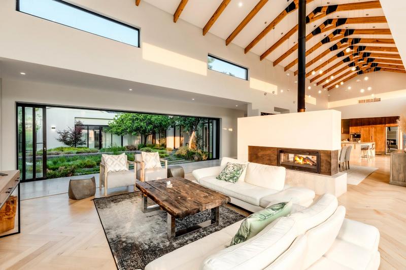 5 Bedroom Property for Sale in Blair Atholl Golf Estate Gauteng