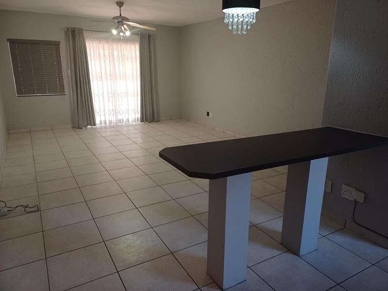 To Let 2 Bedroom Property for Rent in Clubview Gauteng