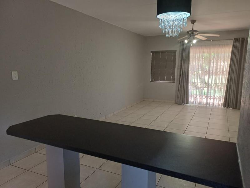 To Let 2 Bedroom Property for Rent in Clubview Gauteng