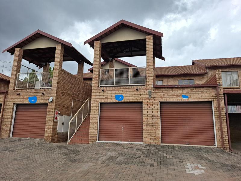 To Let 2 Bedroom Property for Rent in Clubview Gauteng