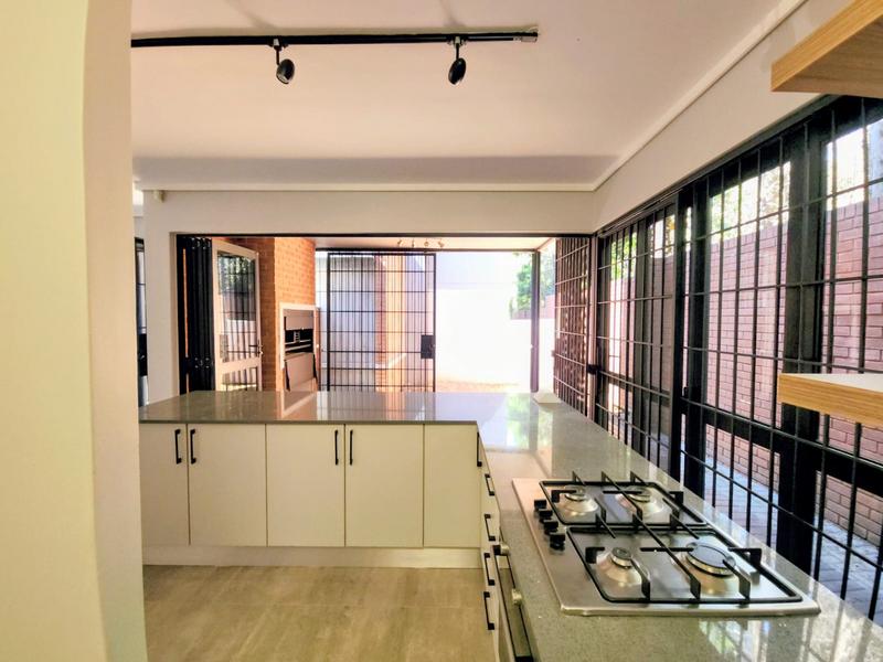 To Let 3 Bedroom Property for Rent in Ashlea Gardens Gauteng