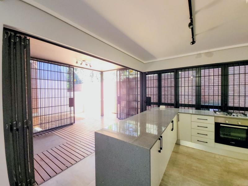 To Let 3 Bedroom Property for Rent in Ashlea Gardens Gauteng