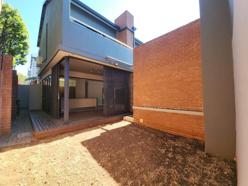 To Let 3 Bedroom Property for Rent in Ashlea Gardens Gauteng