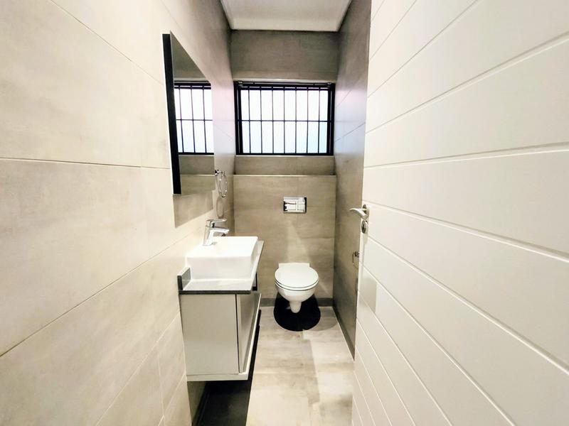 To Let 3 Bedroom Property for Rent in Ashlea Gardens Gauteng