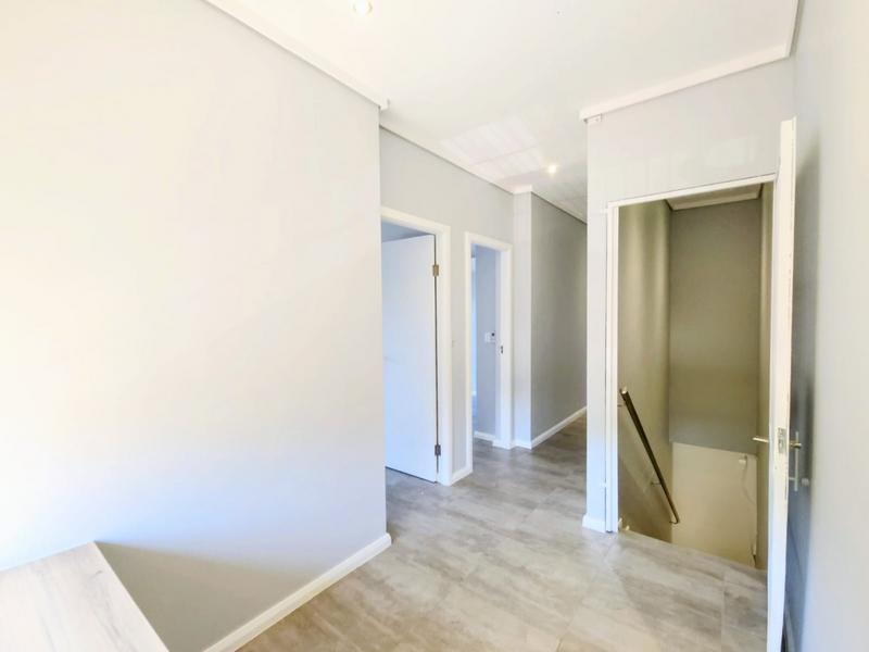 To Let 3 Bedroom Property for Rent in Ashlea Gardens Gauteng