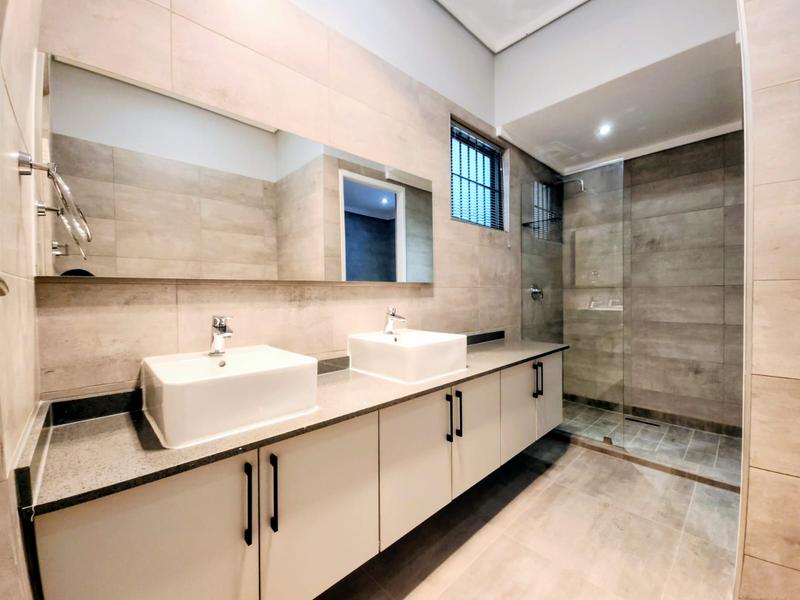 To Let 3 Bedroom Property for Rent in Ashlea Gardens Gauteng