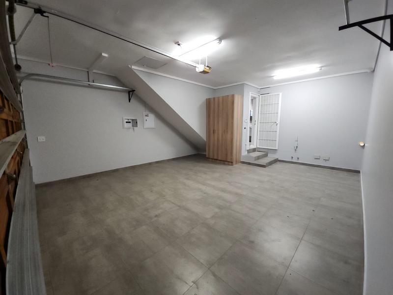 To Let 3 Bedroom Property for Rent in Ashlea Gardens Gauteng