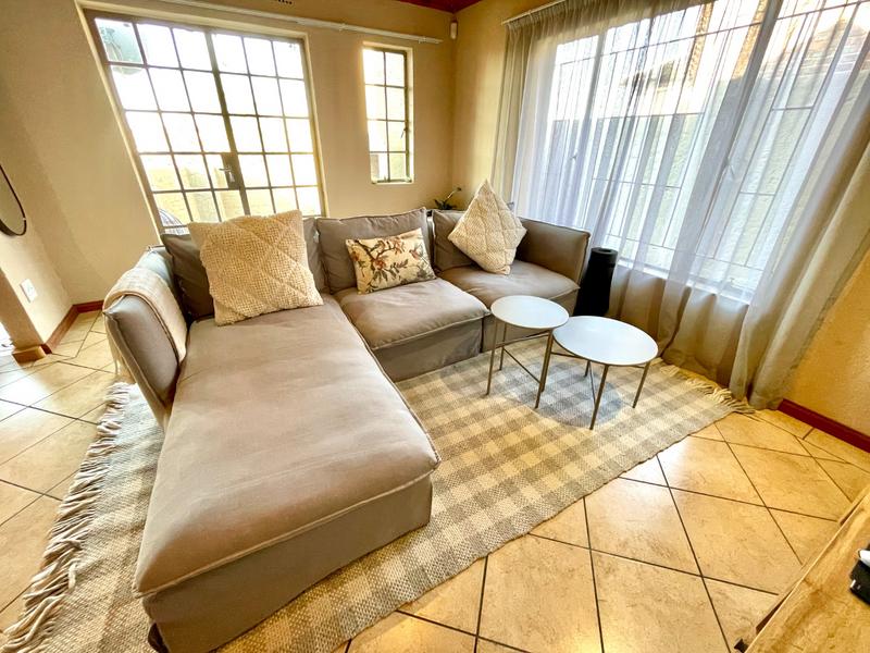 To Let 3 Bedroom Property for Rent in Kenmare Gauteng