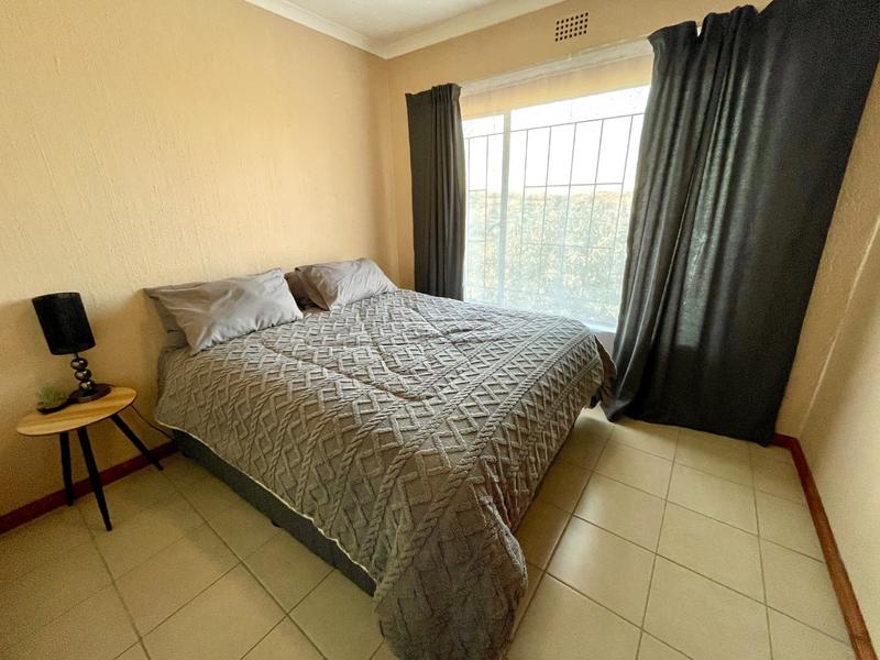 To Let 3 Bedroom Property for Rent in Kenmare Gauteng