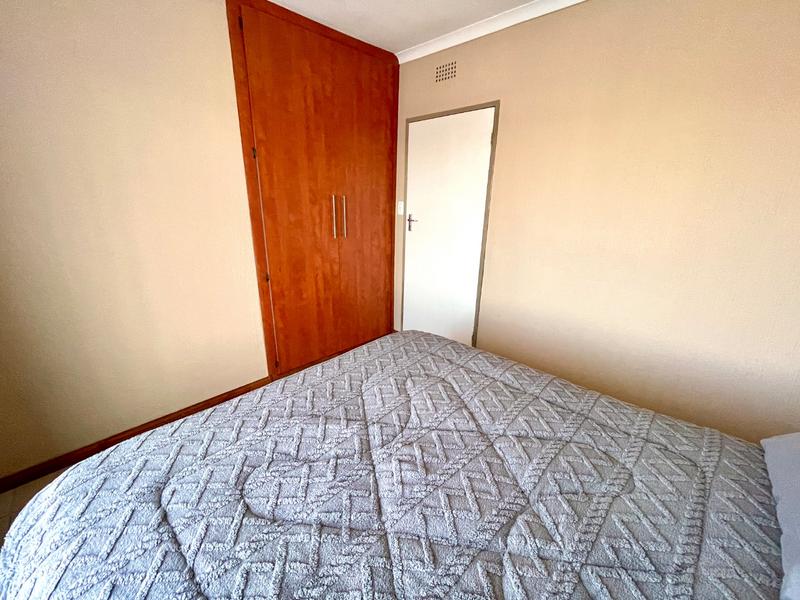 To Let 3 Bedroom Property for Rent in Kenmare Gauteng