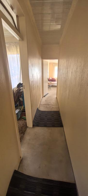 5 Bedroom Property for Sale in Fleurhof Gauteng