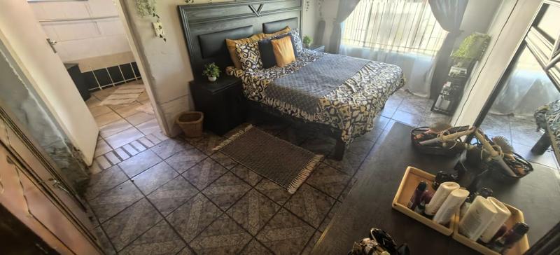 4 Bedroom Property for Sale in Mindalore Gauteng