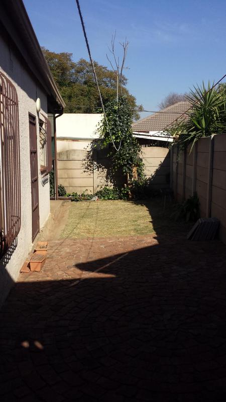 To Let 3 Bedroom Property for Rent in Marlands Gauteng