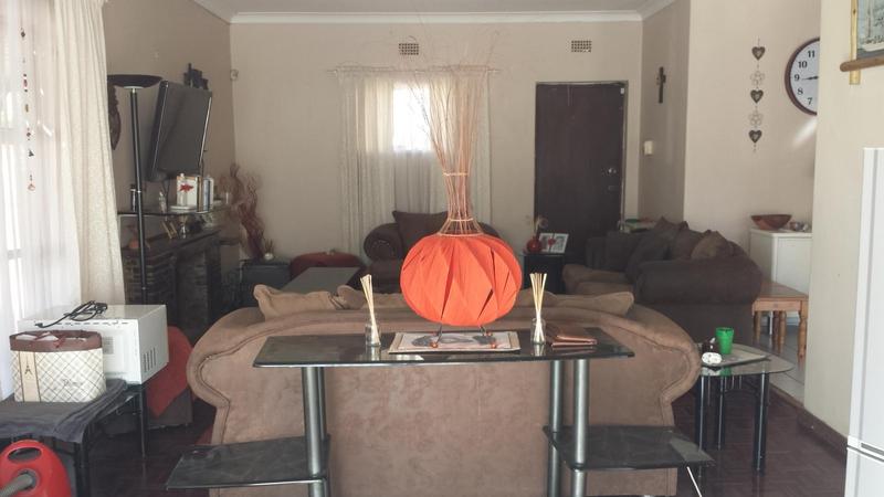 To Let 3 Bedroom Property for Rent in Marlands Gauteng