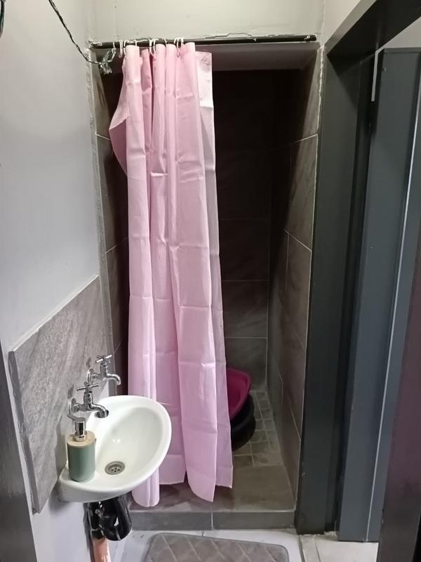 To Let 2 Bedroom Property for Rent in Booysens Gauteng