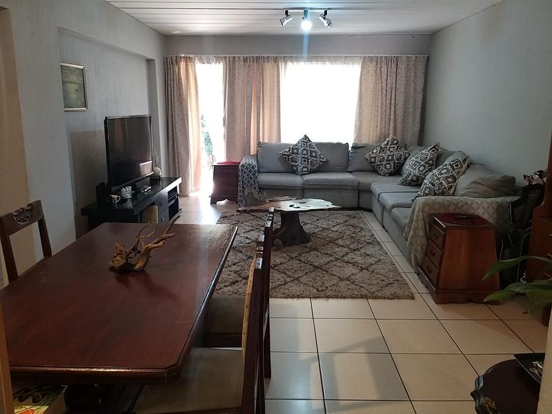 2 Bedroom Property for Sale in Boskruin Gauteng
