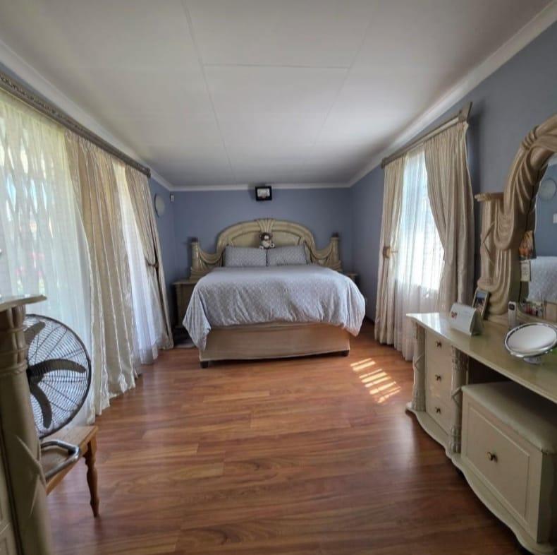 4 Bedroom Property for Sale in Vanderbijlpark SE 1 Gauteng