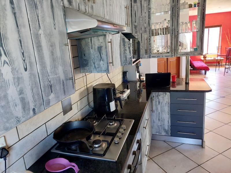 3 Bedroom Property for Sale in Zambezi Country Estate Gauteng