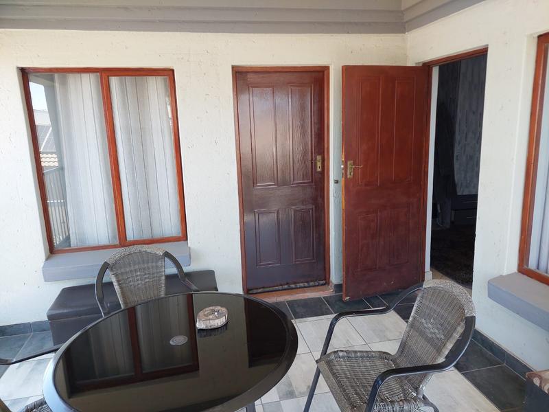 3 Bedroom Property for Sale in Zambezi Country Estate Gauteng