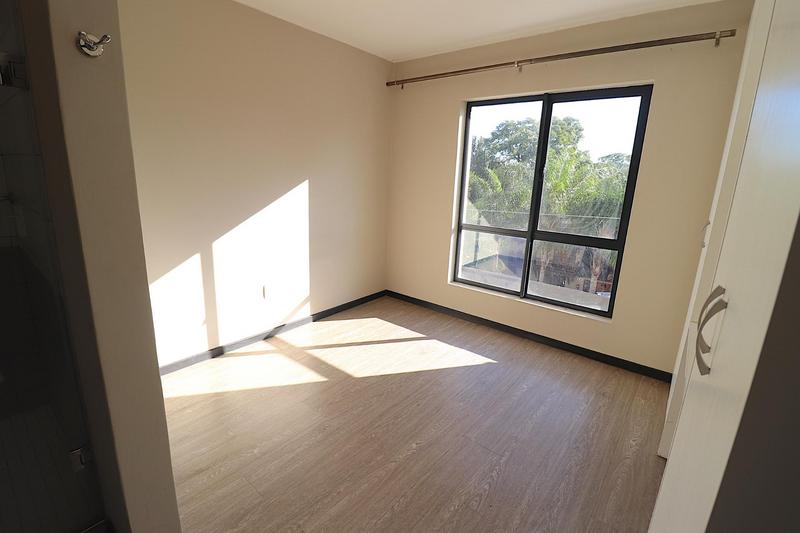 To Let 2 Bedroom Property for Rent in Rivonia Gauteng