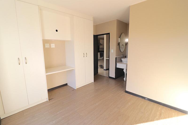 To Let 2 Bedroom Property for Rent in Rivonia Gauteng