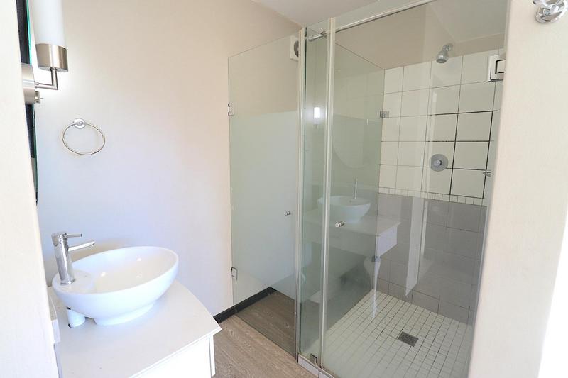 To Let 2 Bedroom Property for Rent in Rivonia Gauteng