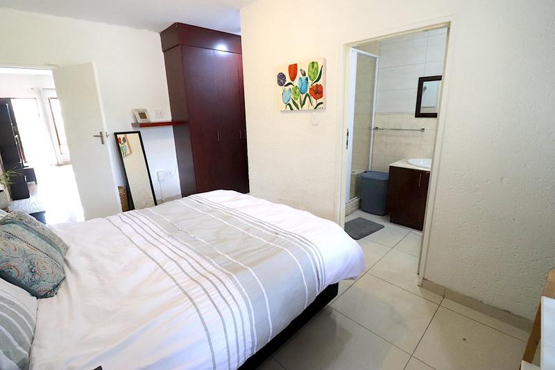 1 Bedroom Property for Sale in Sandton Central Gauteng