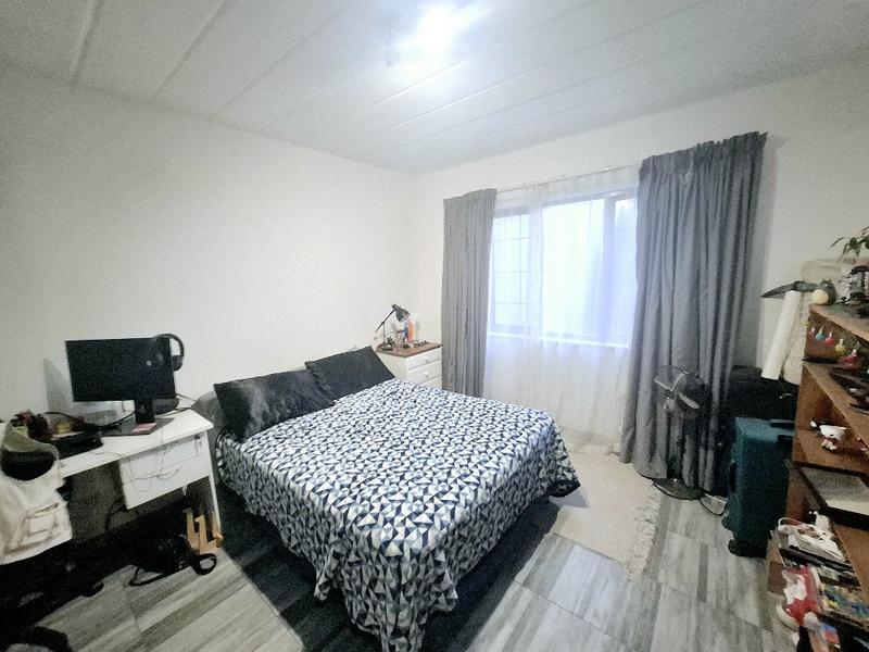 1 Bedroom Property for Sale in Morningside Gauteng
