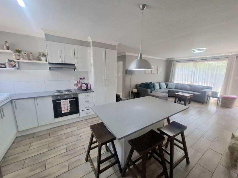 3 Bedroom Property for Sale in Broadacres Gauteng