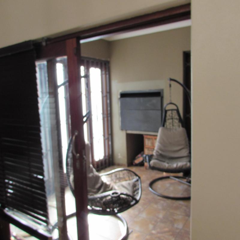 3 Bedroom Property for Sale in Rooihuiskraal North Gauteng