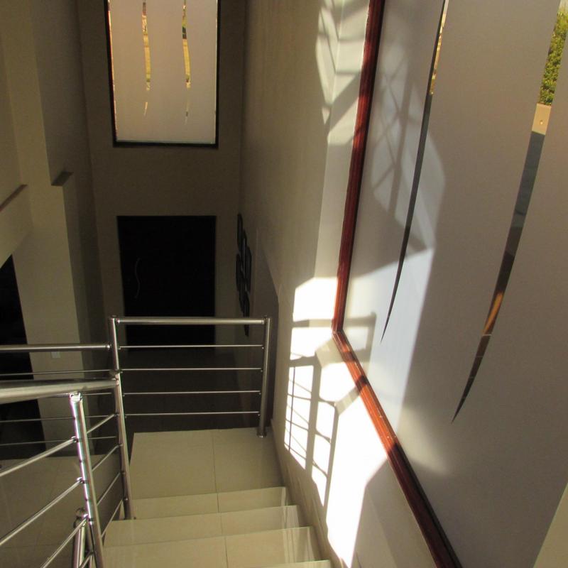 3 Bedroom Property for Sale in Rooihuiskraal North Gauteng