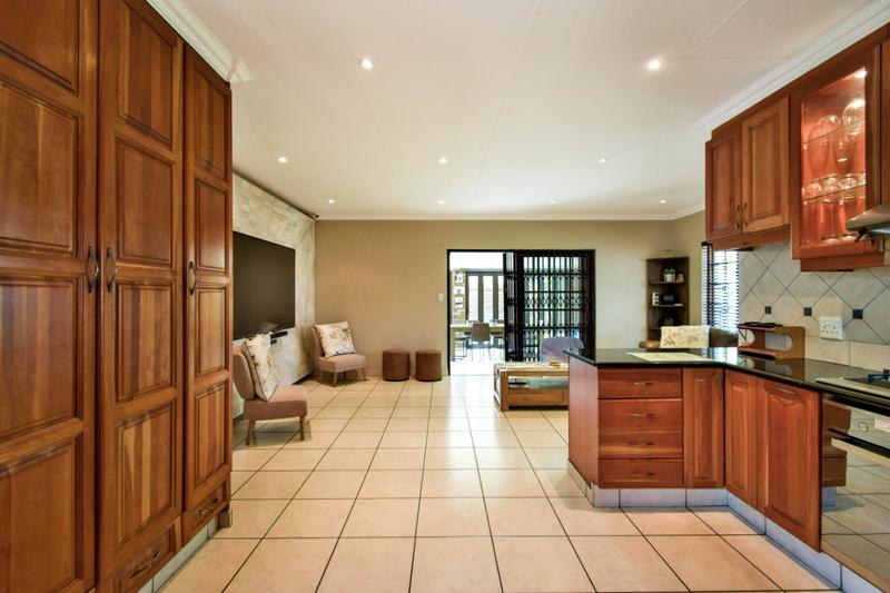3 Bedroom Property for Sale in Magalieskruin Gauteng