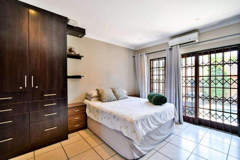 3 Bedroom Property for Sale in Magalieskruin Gauteng