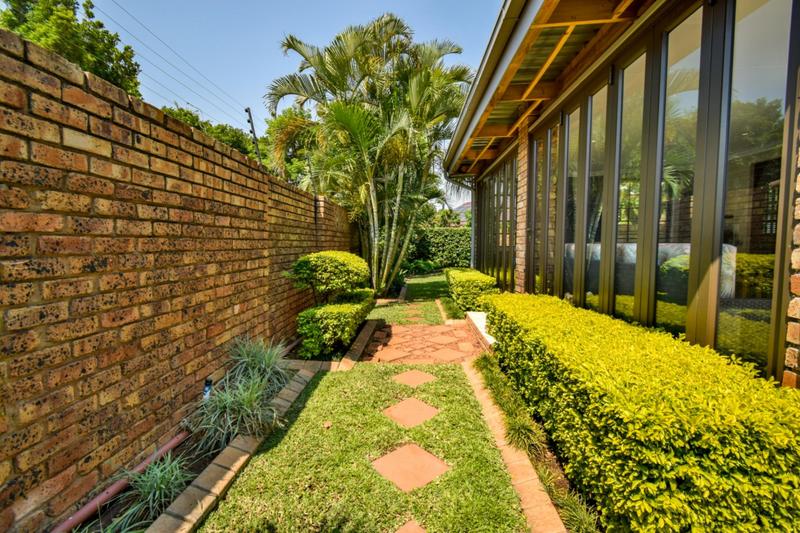 3 Bedroom Property for Sale in Magalieskruin Gauteng
